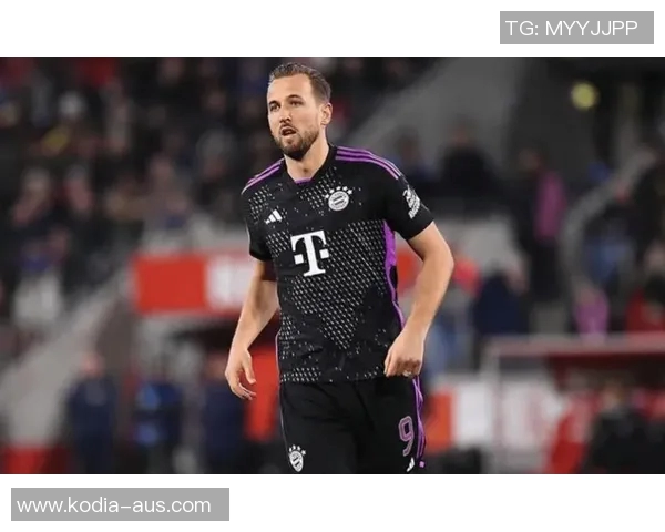 拜仁慕尼黑与曼联巅峰对决谁能在欧冠赛场上笑到最后